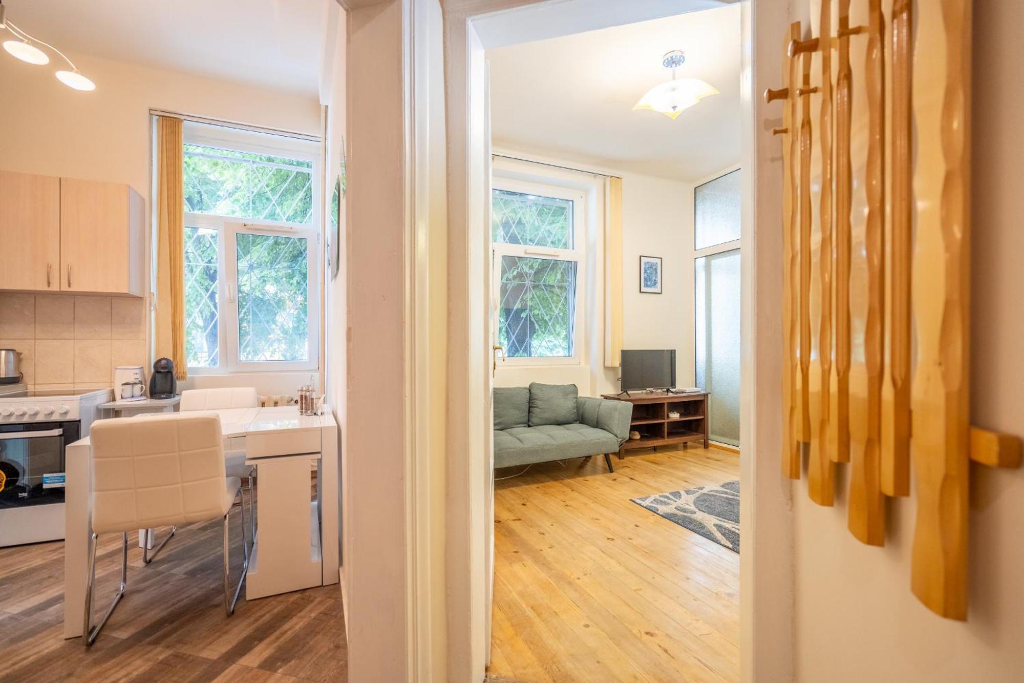 The Right Choice 21 Apartemen